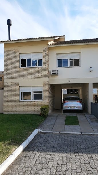 Casa em Condomnio - Venda - Zona Norte - Pelotas - RS