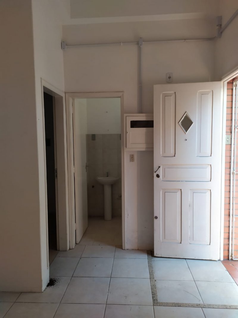 Sala Comercial - Aluguel - Centro - Pelotas - RS